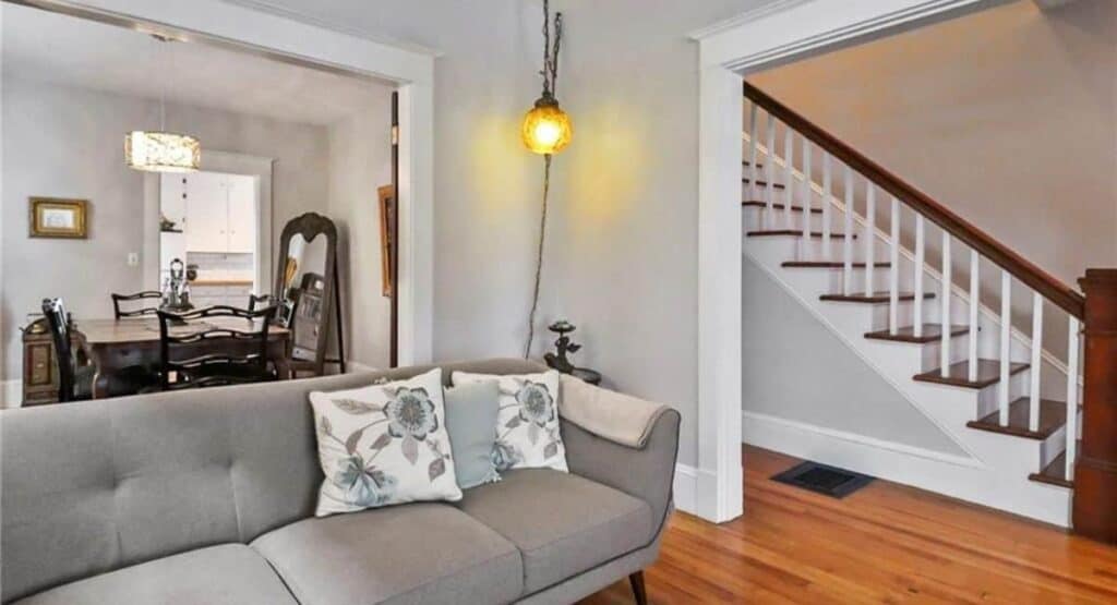 Living room at 46 Bromley