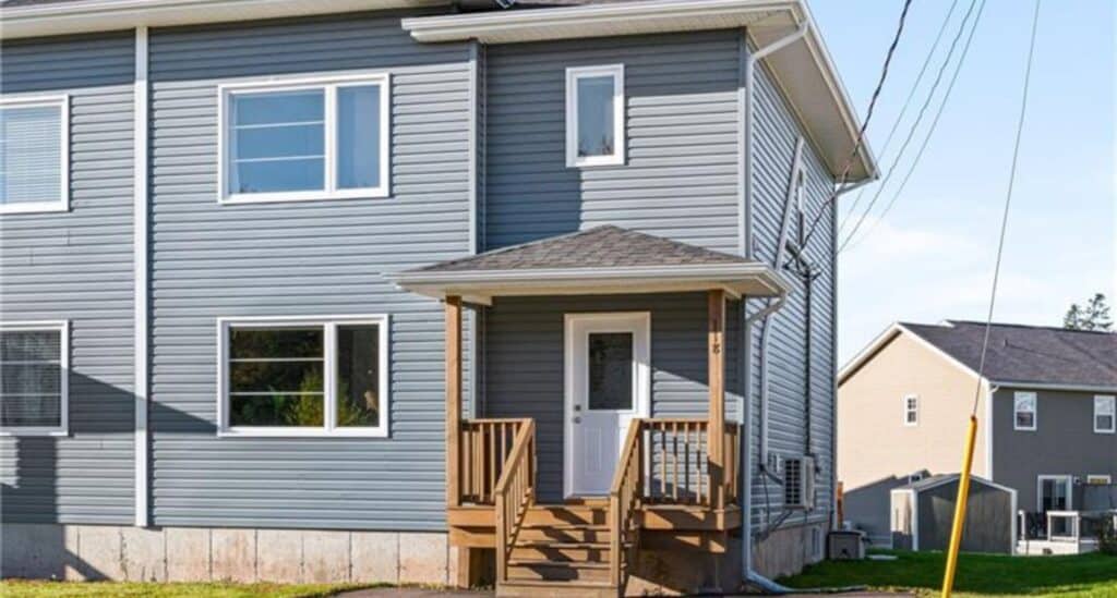 duplex for sale in Moncton