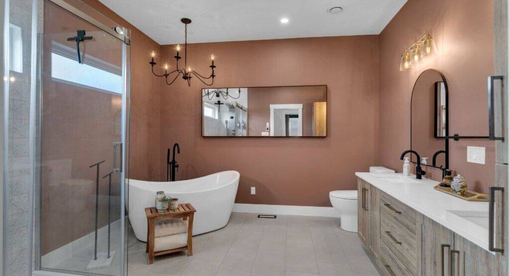 Ensuite at 35 Roy Scenic Drive