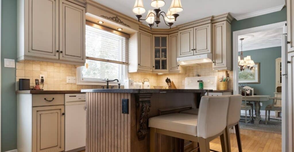 kitchen at 34 grindstone