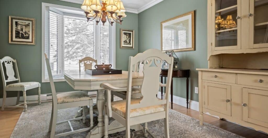 dining room 34 grindstone